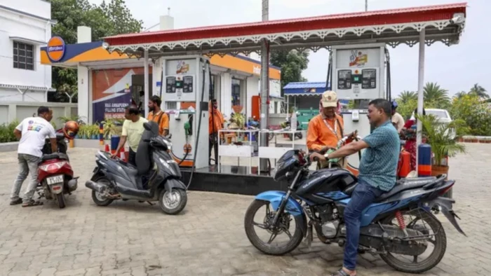 छत्तीसगढ़ में पेट्रोल-डीजल बिक्री के नए नियम लागू, इन्हें मिलेगा प्राथमिकता, उल्लंघन करने पर होगी कार्रवाई !