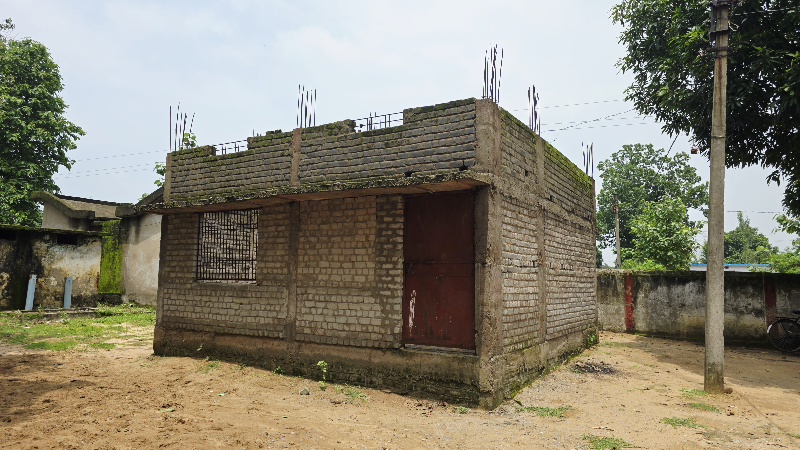 KORBA : निर्माण कार्य कई वर्षों से पड़े है अधूरे, जिम्मेदार अधिकारी नहीं दे रहे ध्यान !