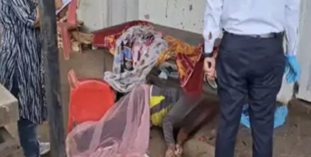 Breaking News : चौकीदार का सिर कुचलकर हत्या, खून से लथपथ मिला शव, क्षेत्र में मचा हड़कंप !