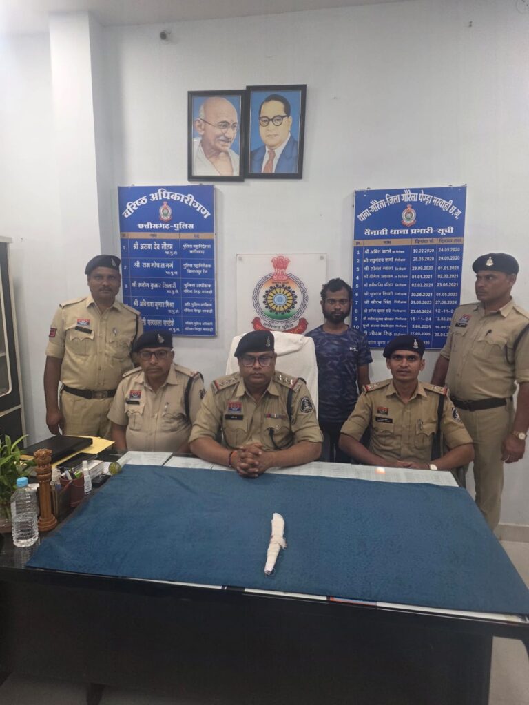तीज त्यौहार के दिन कलंकित पति ने पत्नी की कर दी हत्या, आरोपी गिरफ्तार !